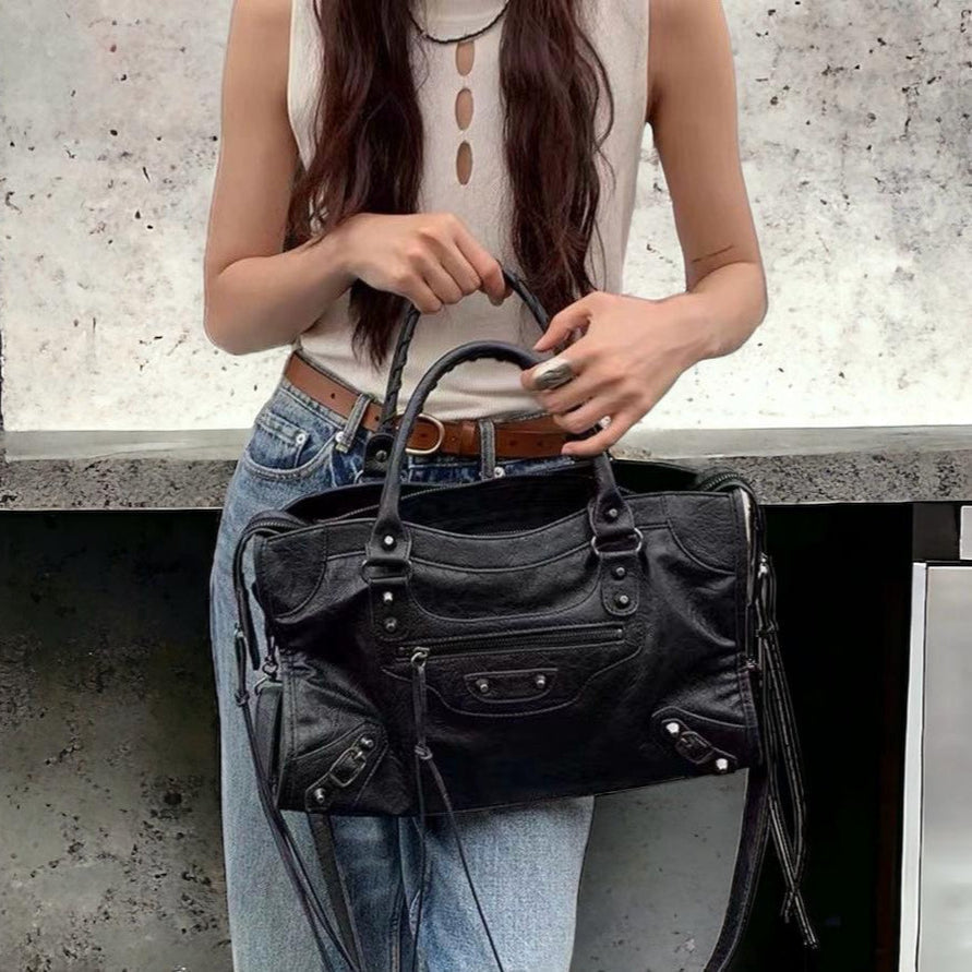 Astrid – Sac à main décontracté multi-poches zippées avec bandoulière