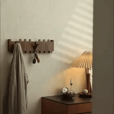 Primo | Piano-Style Wooden Coat Rack | Elegant Wall Decor
